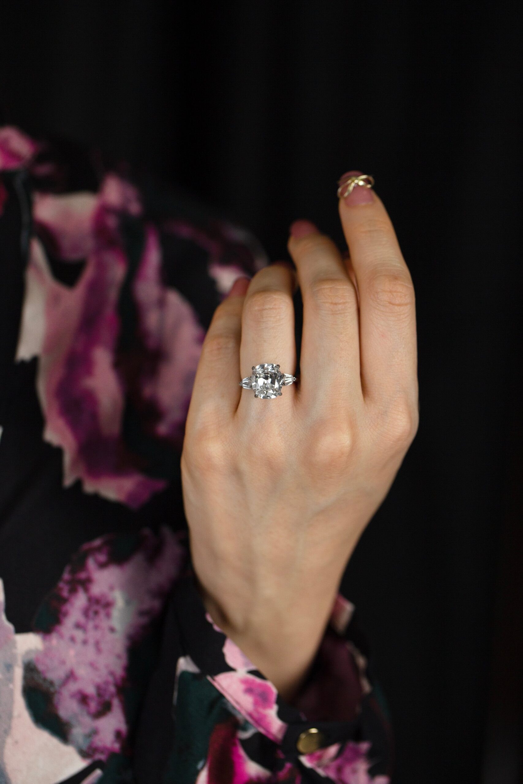 GIA Certified 5.11 Carats Cushion Cut Diamond Three-Stone Engagement Ring in Platinum - Image 5