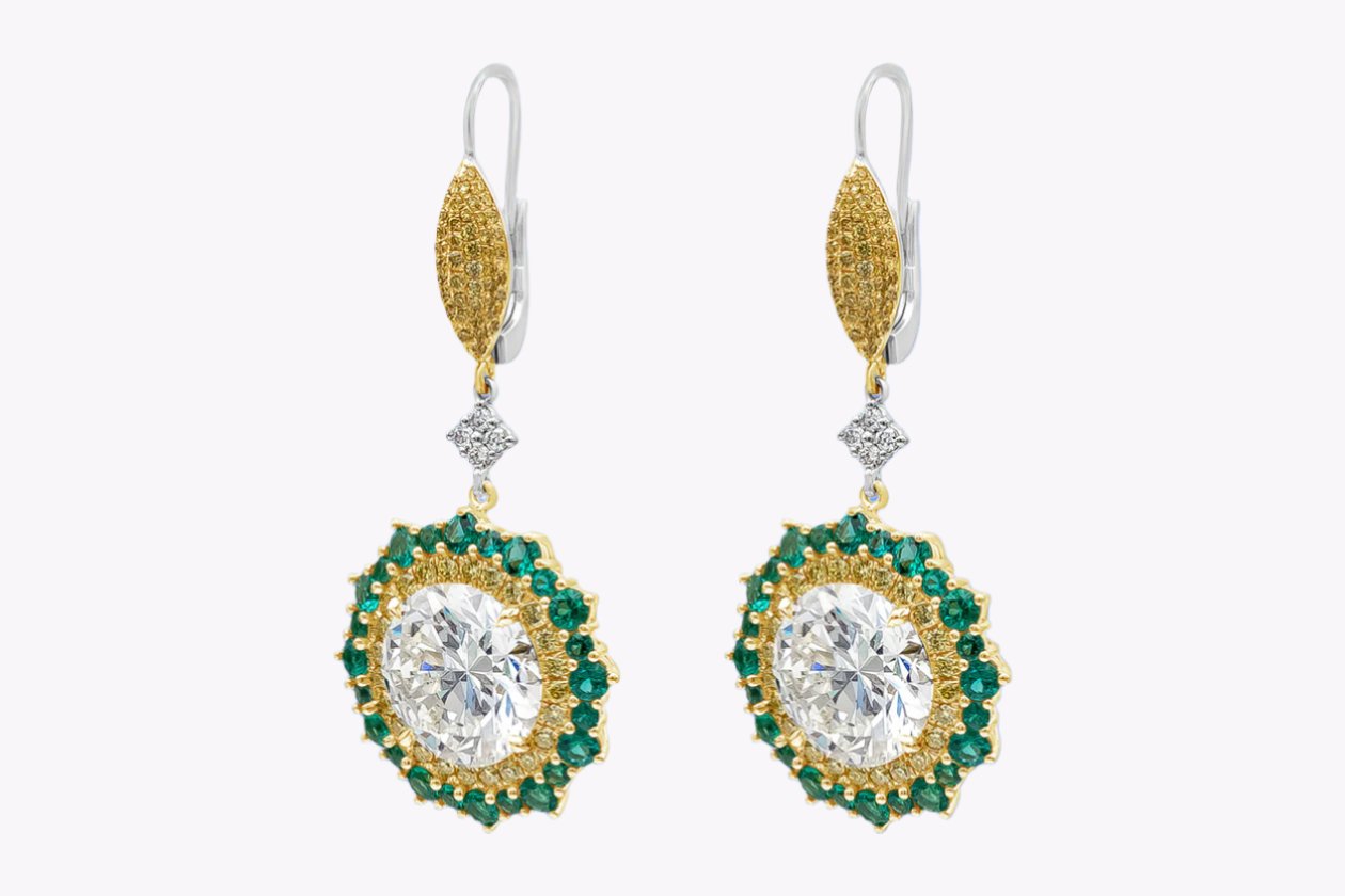 GIA Certified 20.41 Carats Total Round Brilliant Cut Diamond & Emerald Halo Dangle Earrings - Image 3