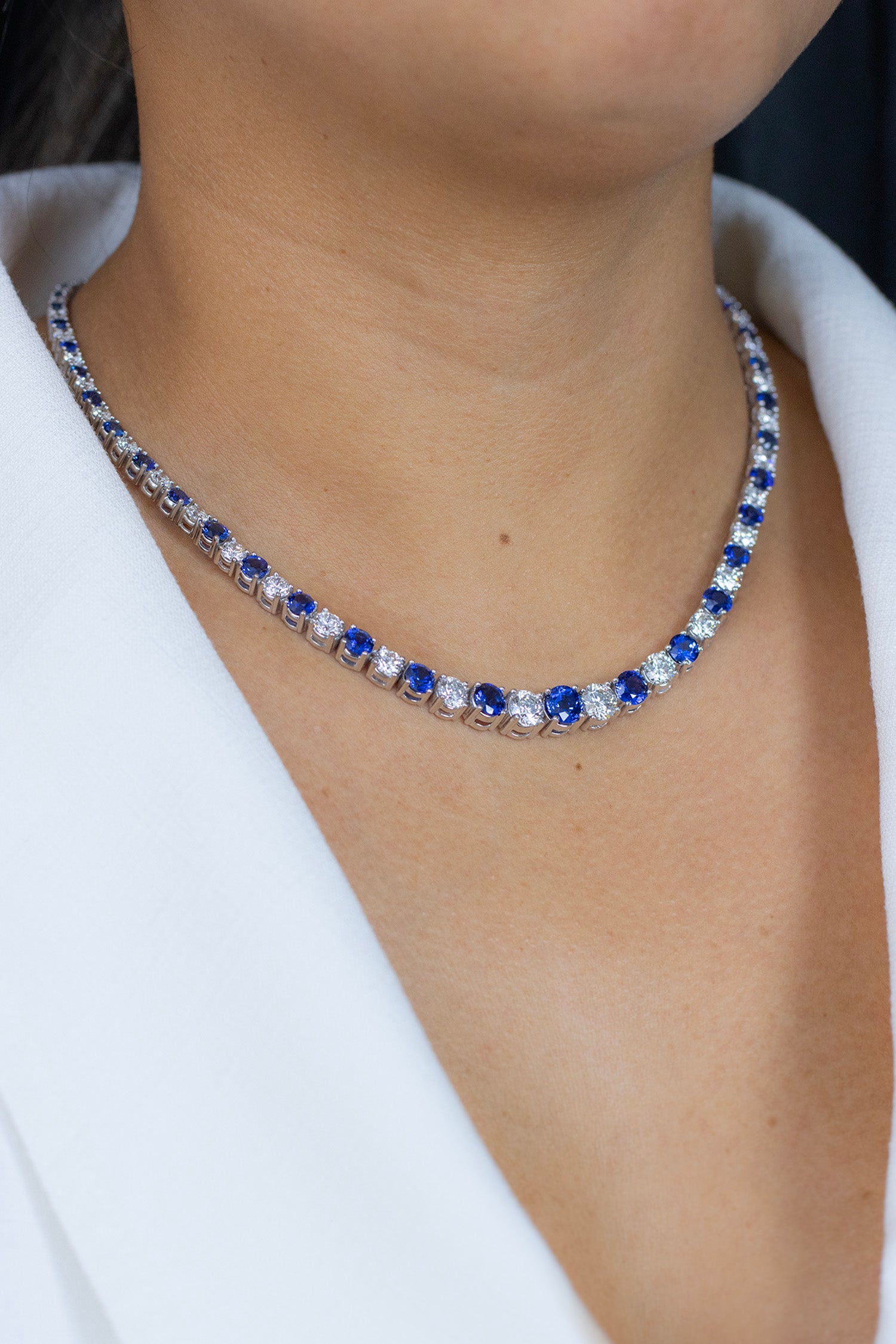 30.81 Carats Total Round Brilliant Cut Sapphire & Diamond Riviera Tennis Necklace in White Gold - Image 6