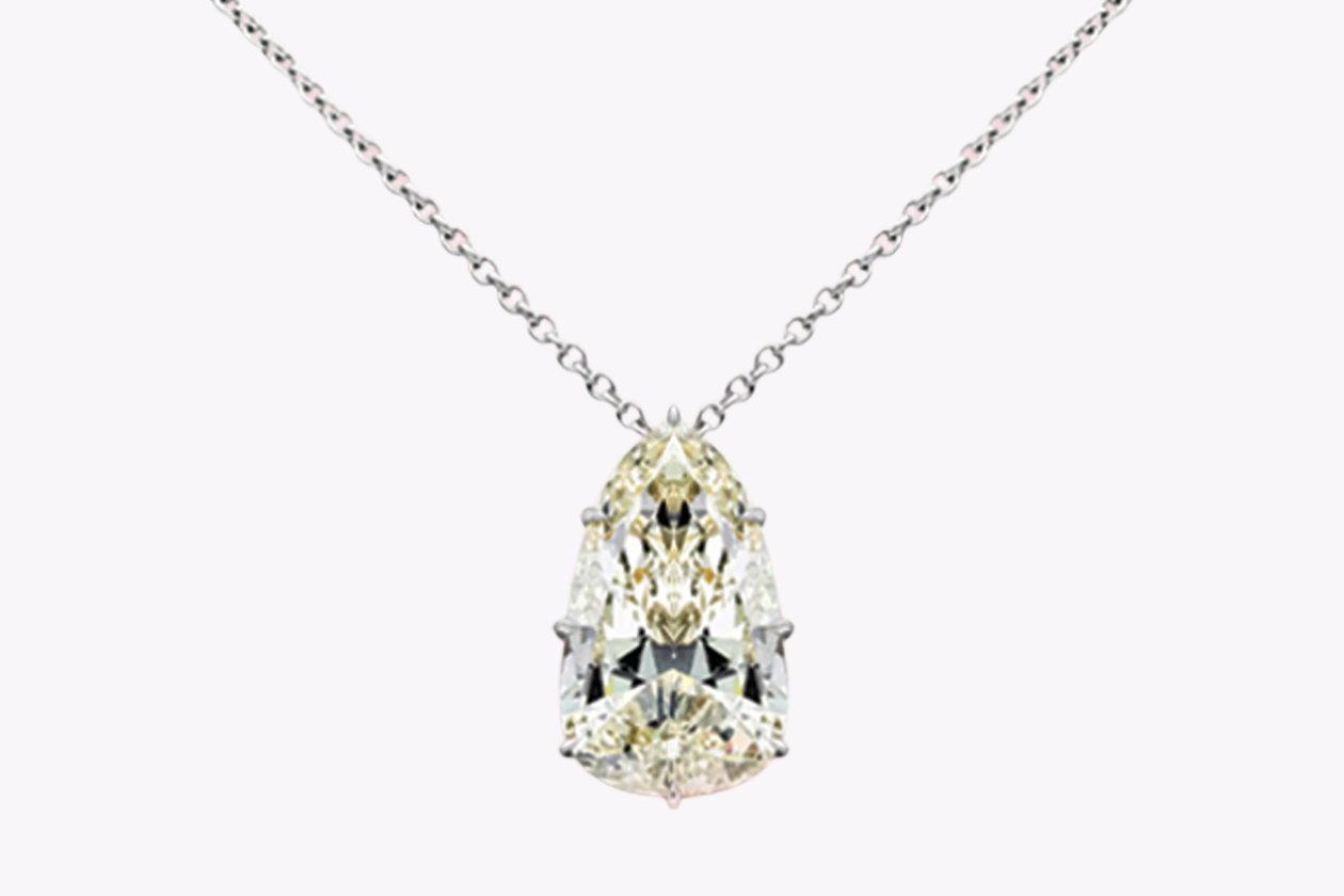 9.10 Carats Pear Shape Diamond Solitaire Pendant Necklace in Platinum