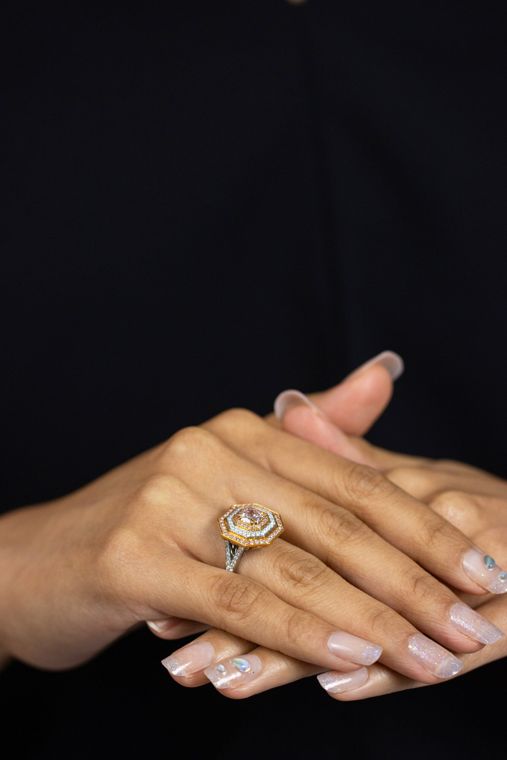 GIA Certified 0.90 Carat Radiant Cut Purple Pink Diamond Triple Halo Engagement Ring in Yellow Gold & Platinum - Image 5