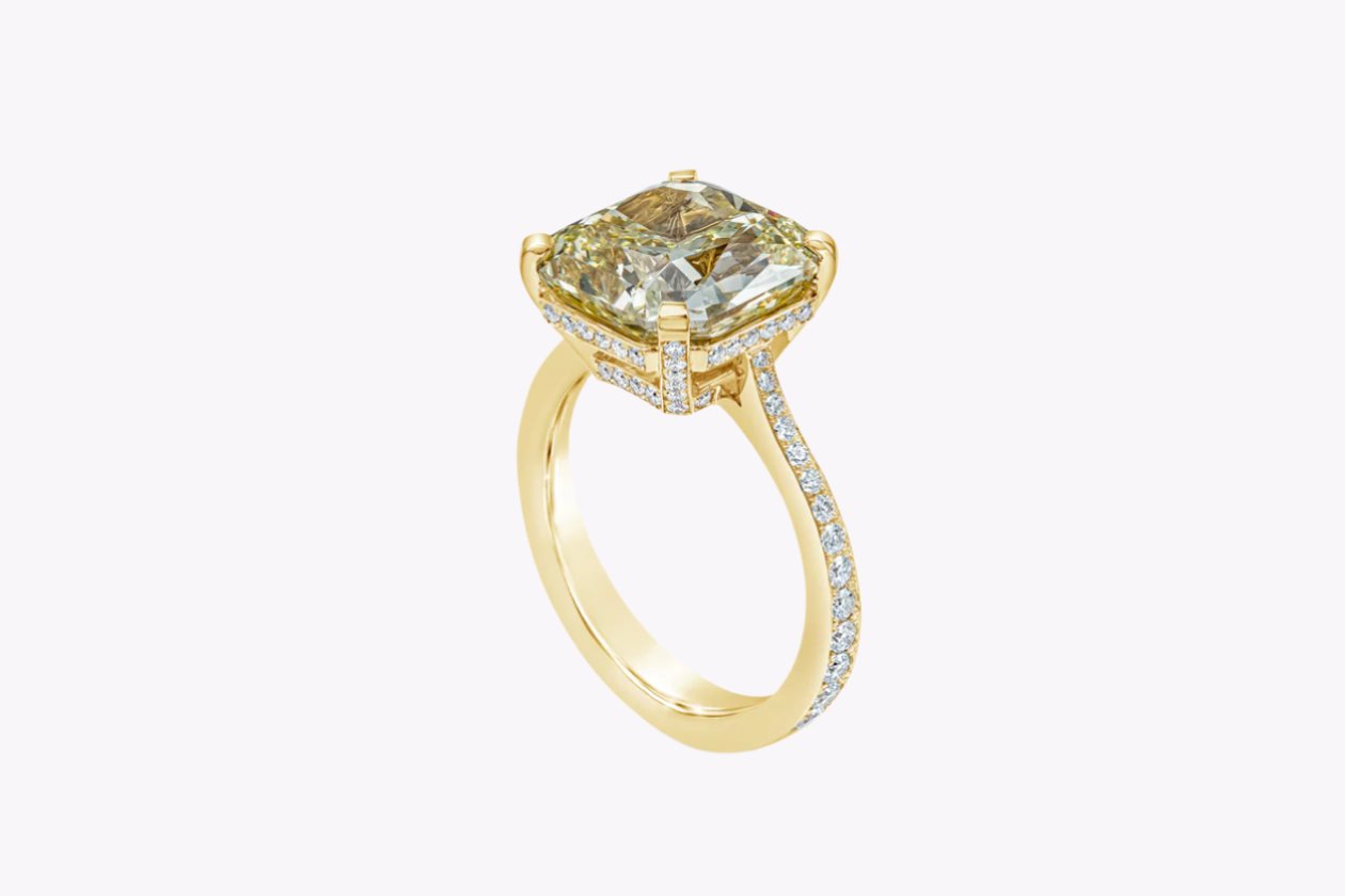 GIA Certified 6.54 Carats Radiant Cut Yellow Diamond Engagement Ring in Yellow Gold - Image 3