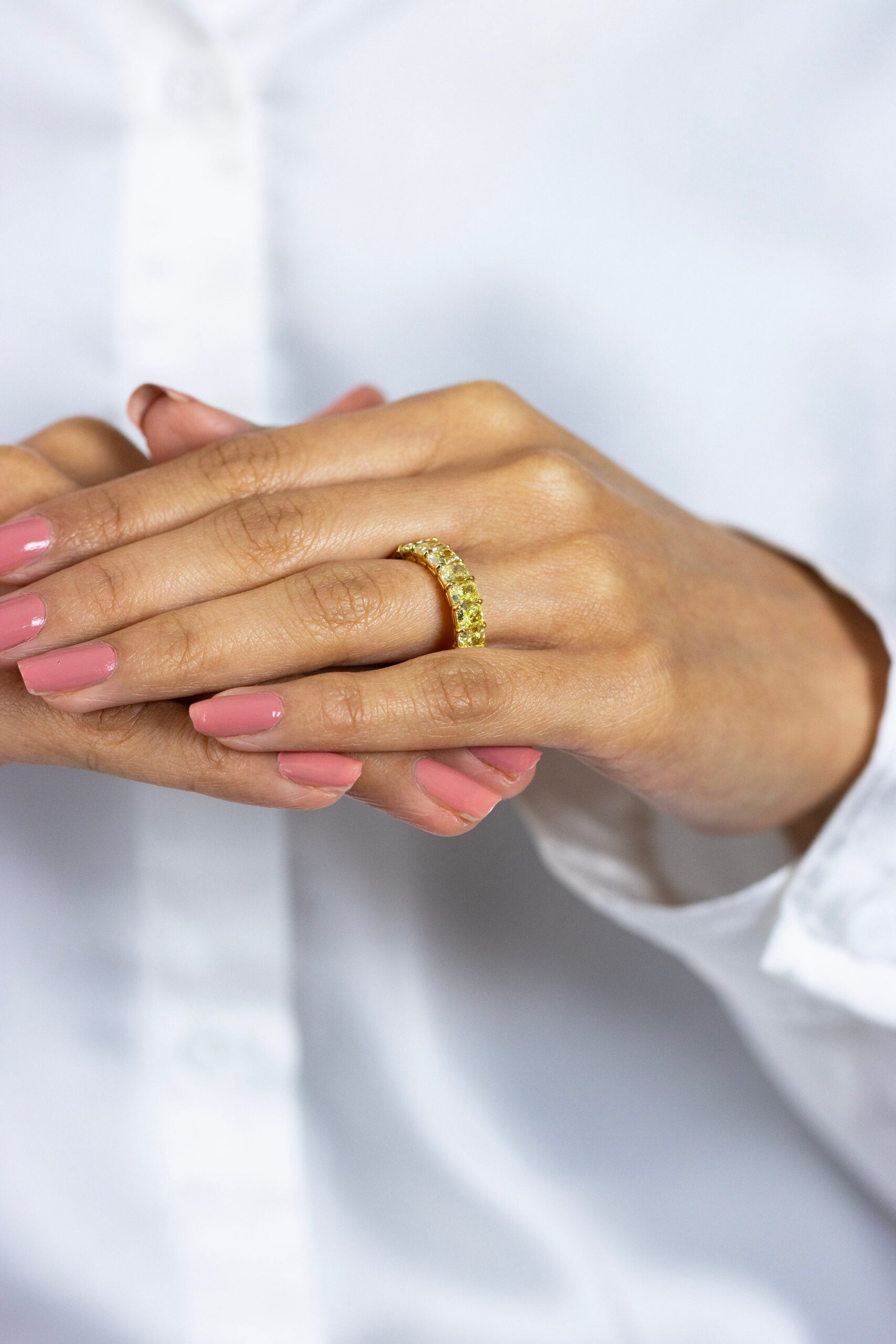 7.80 Carats Total Radiant Cut Yellow Diamond Eternity Wedding Band in Yellow Gold - Image 5