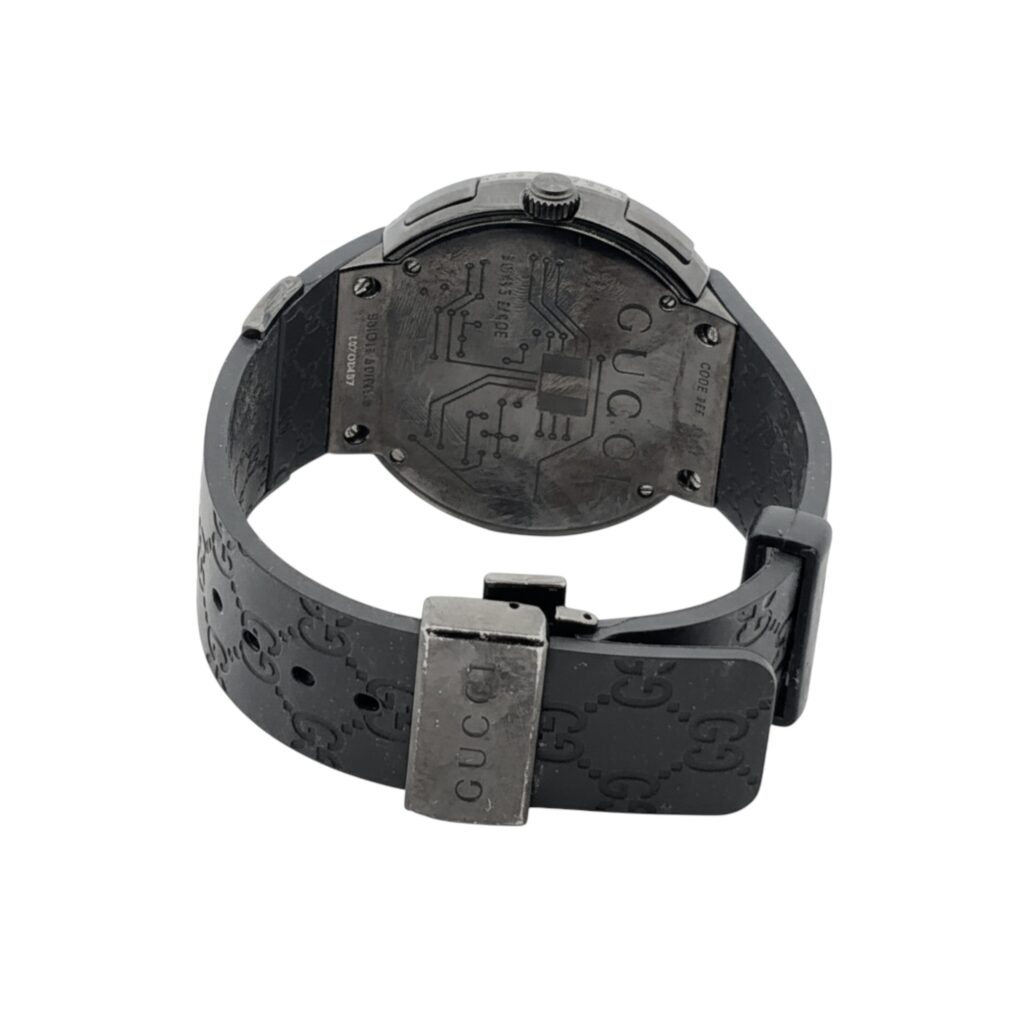 Gucci I-Gucci 114207 Diamond Bezel Black Dial - Angle View by Gucci