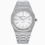 Audemars Piguet Royal Oak 15400ST Steel White Dial - Front View by Audemars Piguet